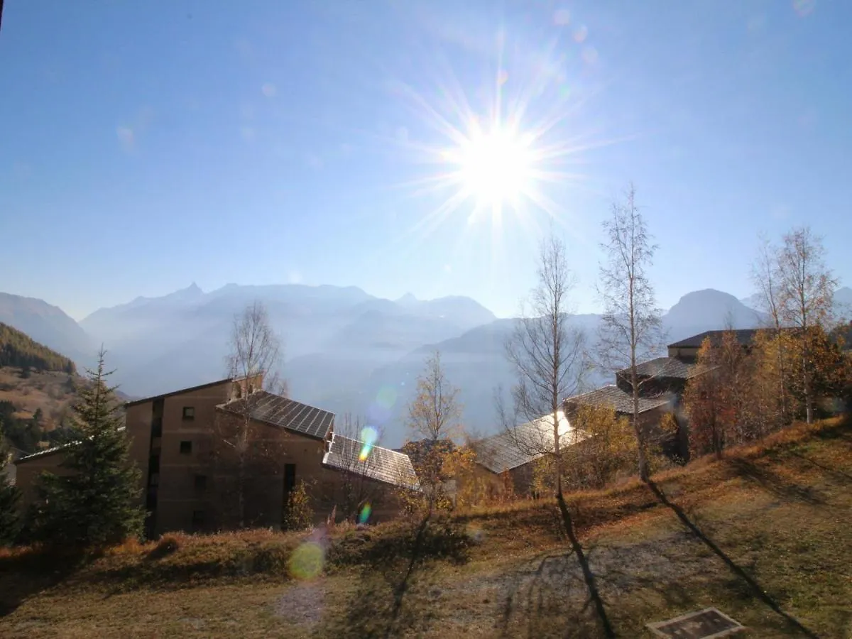 Studio Cabine Au Pied Des Pistes Avec Balcon Et Parking Gratuit, Proche Commerces - Auris En Oisans - Fr-1-297-69 0*,