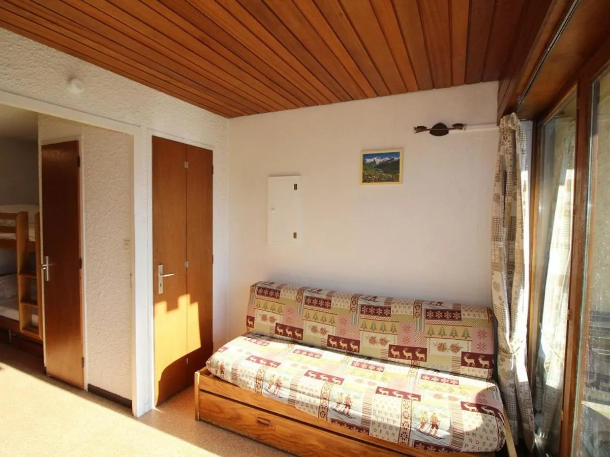 Studio Cabine Au Pied Des Pistes Avec Balcon Et Parking Gratuit, Proche Commerces - Auris En Oisans - Fr-1-297-69 Apartment