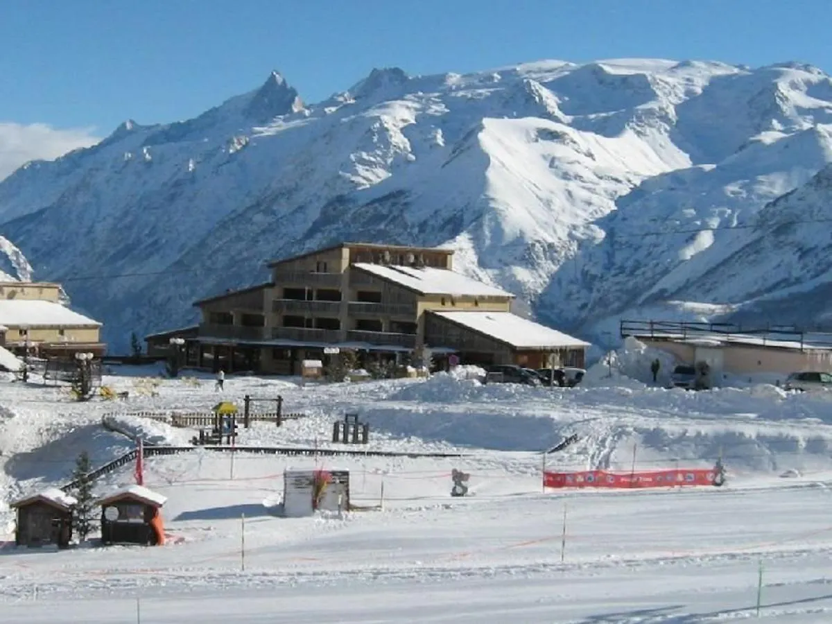 Apartment Studio Cabine Au Pied Des Pistes Avec Balcon Et Parking Gratuit, Proche Commerces - Auris En Oisans - Fr-1-297-69