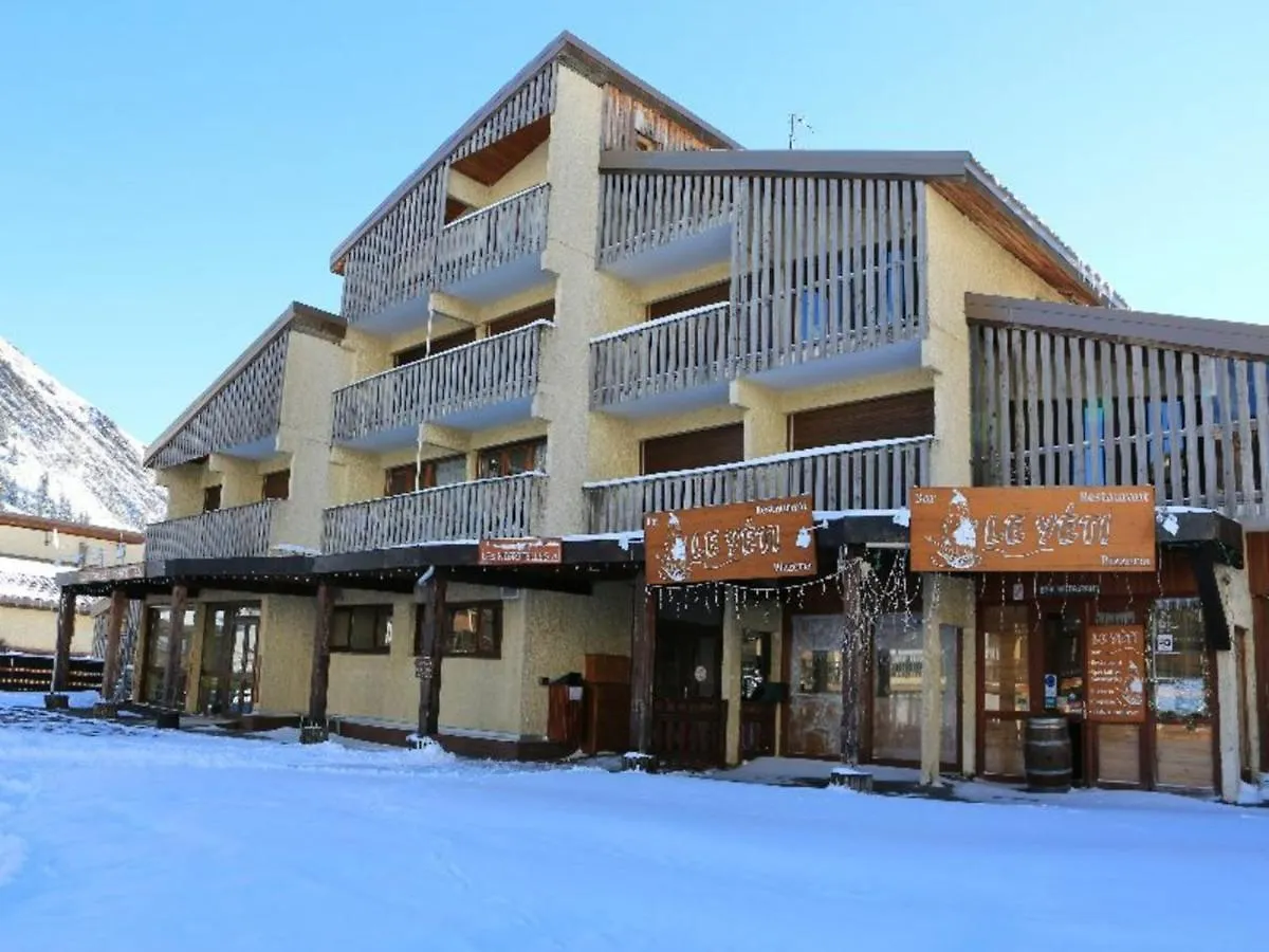 Studio Cabine Au Pied Des Pistes Avec Balcon Et Parking Gratuit, Proche Commerces - Auris En Oisans - Fr-1-297-69 Apartment
